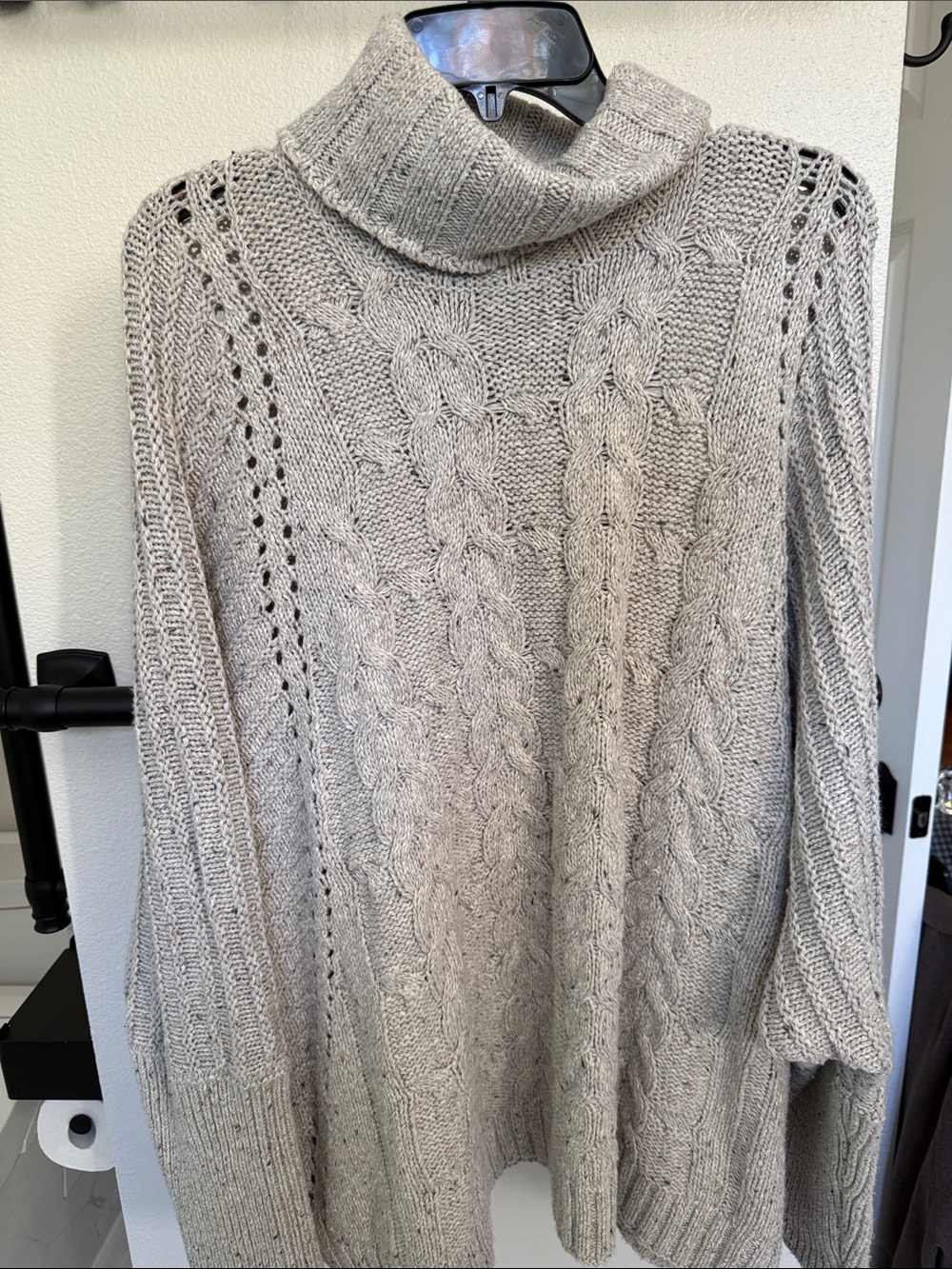 Cozy Cable Knit Turtleneck Sweater - Light Gray